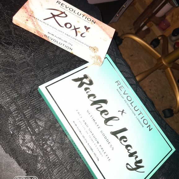 ‼‼JUST IN‼‼ New in box-revolution Roxi & ultimate - Picture 2 of 16
